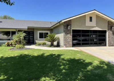 Clopay Avante AX in Black with Black Laminated Glass