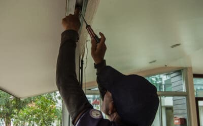 Garage Door Troubleshooting Tips for Every Simi Valley Homeowner